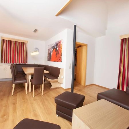 Apartment In Wald Im Pinzgau With Swimming Pool And Views Kültér fotó